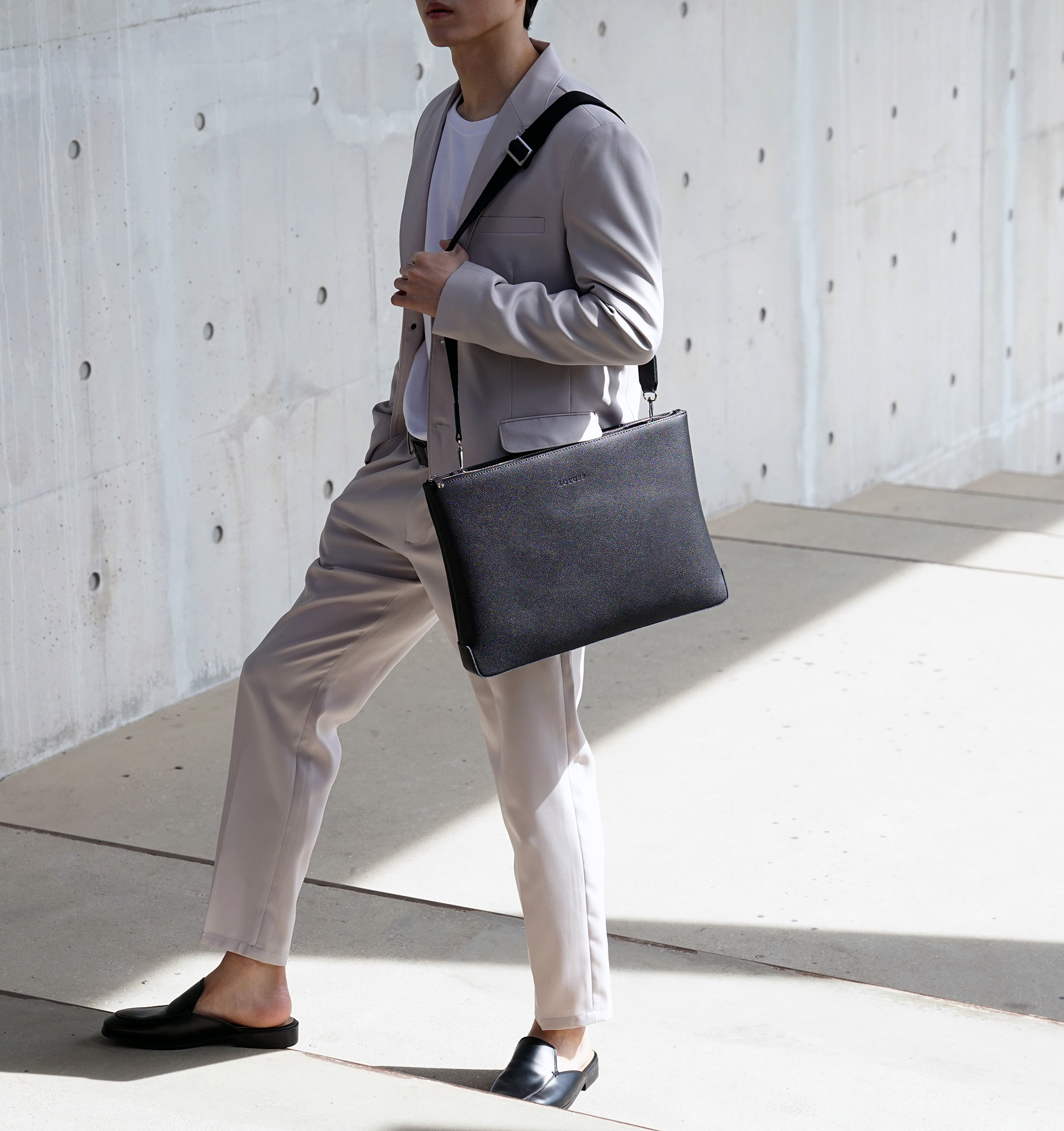 LOTUFF premium bag